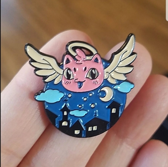 2 for $13 Angel Kitty Cat Watching Over Enamel Pin - Picture 6 of 6
